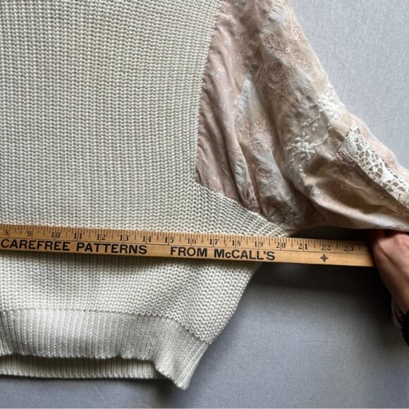 Pilcro Cream and Pink Lace Women's Sweater - Picture 8 of 9